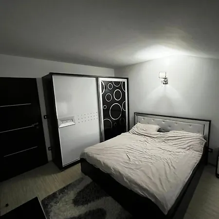 Nur Apartment